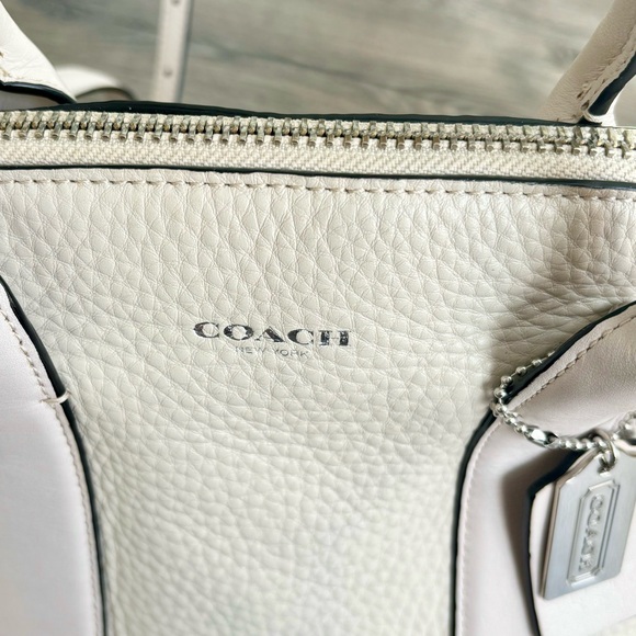 Coach Beige Leather Crossbody Bag - Picture 5 of 12